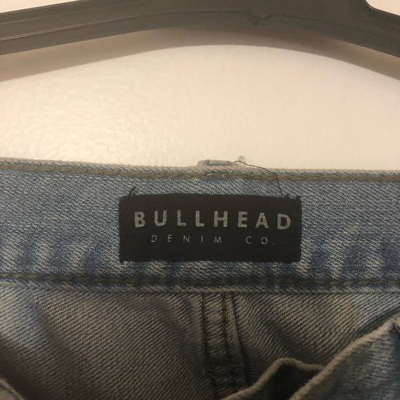Men’s Bullhead, ripped Jean. Size 30/30. - Picture 3 of 5